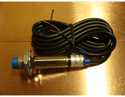 Proximity Switch with LED Indication